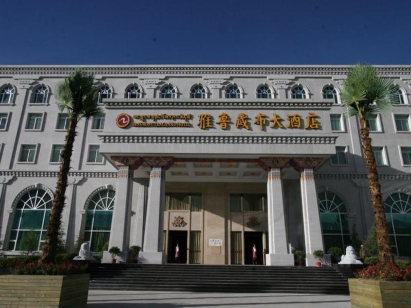 Brahmaputra Grand Hotel Lhasa Exterior photo